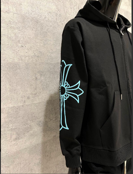 クロムハーツ 黒 XL ホースシュー ポンチZIP UP パーカー 2025新作