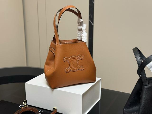 新品未使用 [Celine] トートバッグ 新作 レトロデザイン