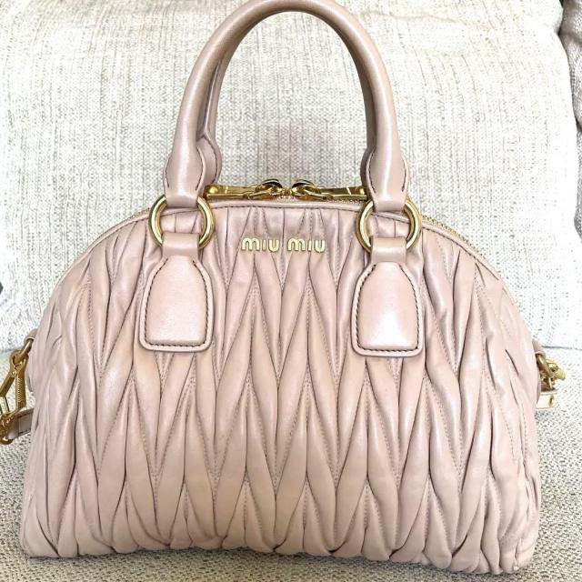 Miu Miu マテラッセ ハンドバッグ Cipria S