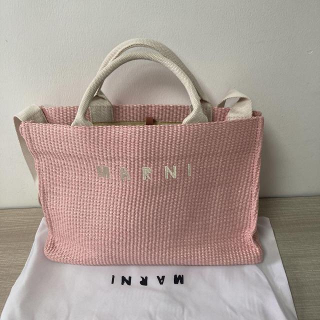 新美品  MARNI ピンクトートバッグ