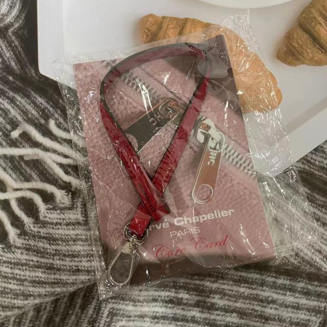 エルベシャプリエ　ストラップ　1660L ルージュ