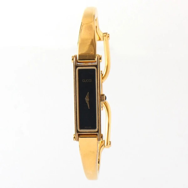 稼働品グッチ1500L バングルウォッチ ブラック文字盤 ゴールド GUCCI