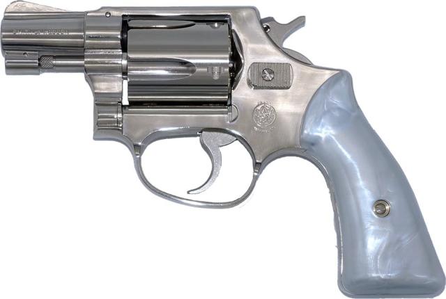 タナカワークス TANAKA WORKS  ガスガン S&W M36 チーフスペシャル 2インチ スクエアバット トラビスモデル ニッケルフィニッシュ Ver2 18歳以上 (4537212010757)T3-4