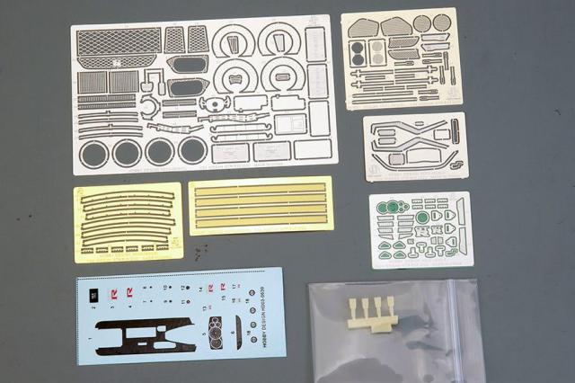ホビーデザイン HOBBY DESIGN  1/24 ニッサン GT-R R35 2022 タミヤ対応 ディティールアップパーツセット (hd03-0639)_1