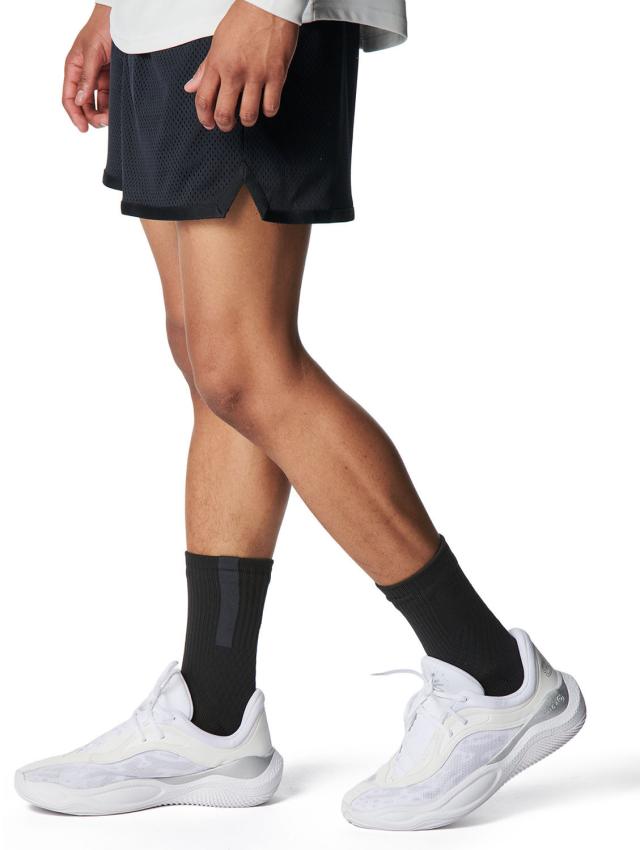 UNDER ARMOUR （アンダーアーマー） バスケットボール シューズ カリー スプラッシュ 25 AP 【ホワイト/ホワイト/メタリックシルバー】 3028460 100 シューズ バスケットボールシューズ メンズ・レディース 男性用・女性用 ホワイト 白 白 銀 25FW {SK}