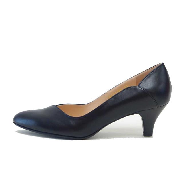 EIZO エイゾー 15146 ブラック スムースレザーのVカットラウンドパンプス（5.5cmヒール） 「靴」