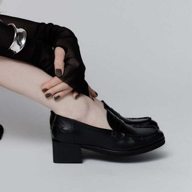 ユーコ イマニシ yuko imanishi +  751120 RIRI ブラック 5cmヒール ローファー スリッポンシューズ 「靴」