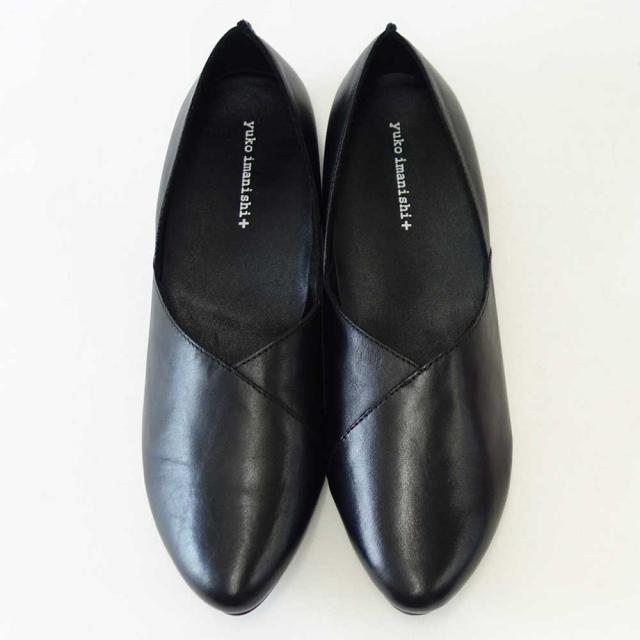 ユーコ イマニシ yuko imanishi +   76149 ブラック 甲深 Vカット フラット スリッポンシューズ  展開サイズ 23.5cm 24cm 24.5cm「靴」