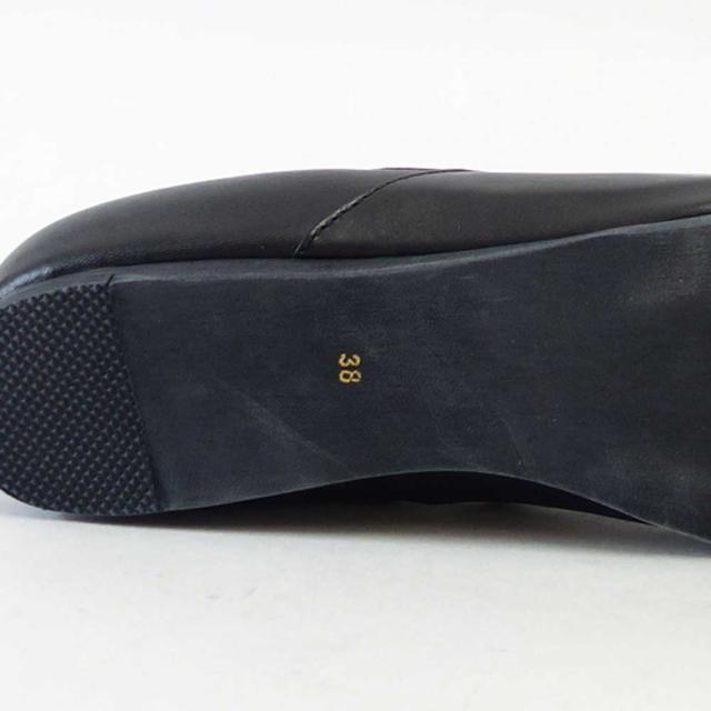 ユーコ イマニシ yuko imanishi +   76149 ブラック 甲深 Vカット フラット スリッポンシューズ  展開サイズ 23.5cm 24cm 24.5cm「靴」