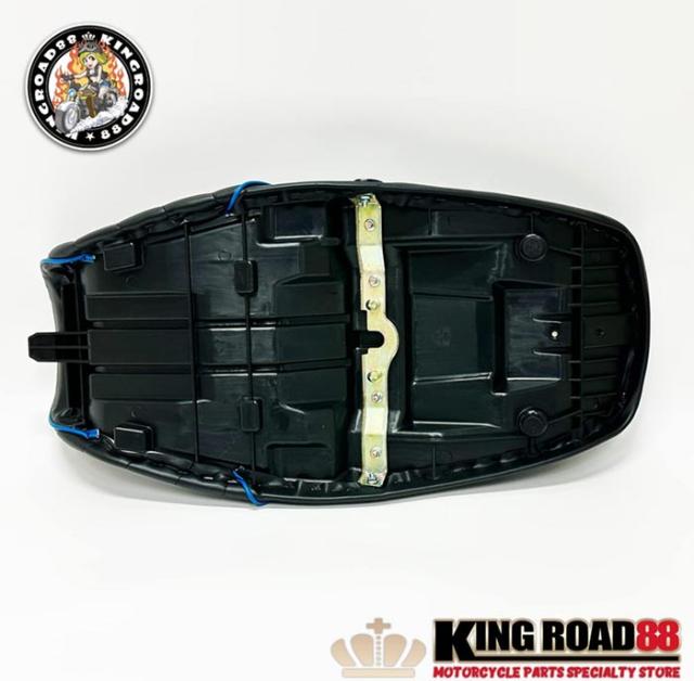 カワサキ ゼファーχ ZR400C KingRoad88 タックロールシート パイピング