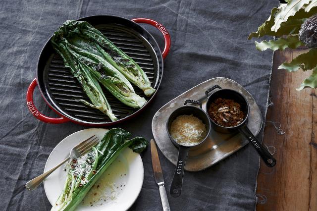staub ストウブ 「 ピュアグリル ラウンド グレー 26cm 」 グリルパン 両手 鋳物 ホーロー IH対応 【日本正規販売品】 Grill &amp; Frying Pan 40509-522_3