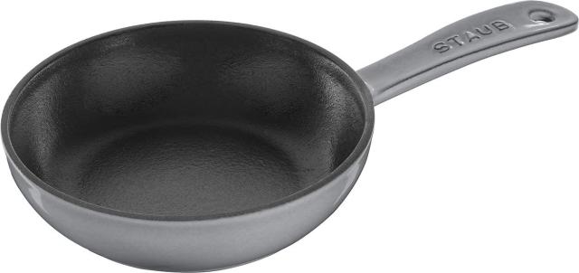 staub ストウブ 「 スキレット グレー 16cm 」 フライパン ホーロー 鋳物 鉄 IH対応 【日本正規販売品】 Skillet 40501-145