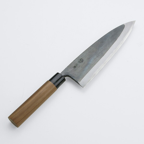 送料無料 元兼 出刃包丁 210mm 両刃 青紙1号 割込み 黒打ち仕上げ クルミ柄 土佐打ち刃物 極上品 和包丁 捌き包丁 黒打ち包丁 鍛造 日本製 誕生日 母の日 プレゼント 退職祝い