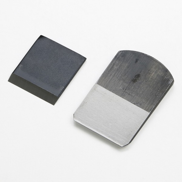 送料無料 義峰 小鉋 48mm 青紙1号 極軟鉄 白樫5寸5分台 ヒナ型 裏出し不要 大工道具 平鉋 かんな カンナ 木工作業 家具_3