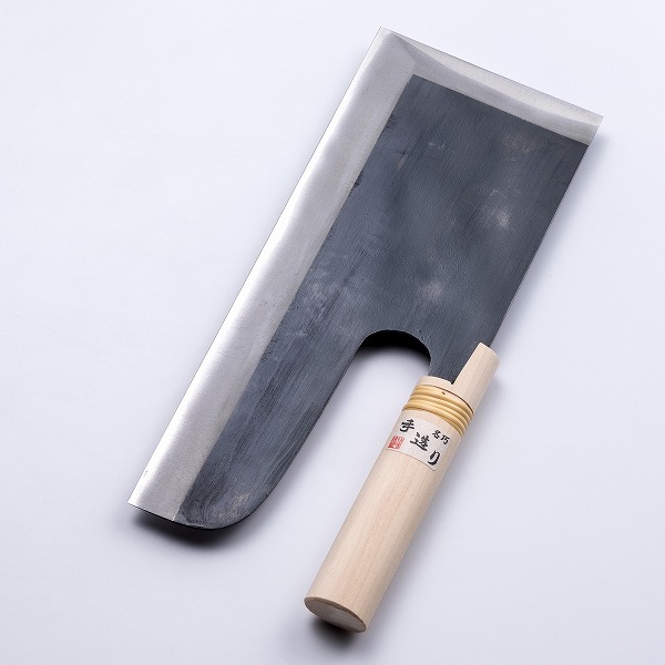 送料無料 左利き用 そば切り包丁 片刃 300mm 安来白紙鋼 黒打ち仕上げ 布ケース付 麺切り 包丁 蕎麦切り包丁 手造り 蕎麦包丁 年越しそば うどん 日本製