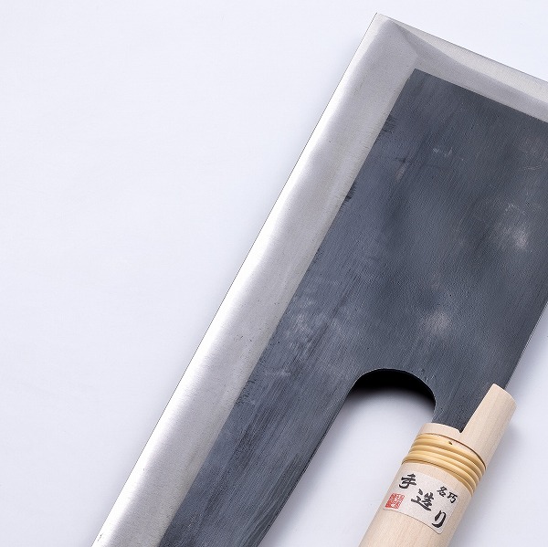 送料無料 左利き用 そば切り包丁 片刃 300mm 安来白紙鋼 黒打ち仕上げ 布ケース付 麺切り 包丁 蕎麦切り包丁 手造り 蕎麦包丁 年越しそば うどん 日本製_3