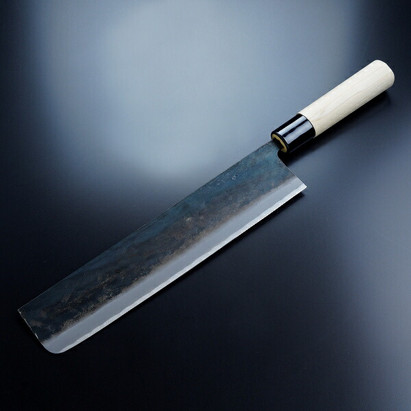 送料無料 元兼 大型 菜切り包丁 300mm 青紙1号 割込み 黒打ち仕上げ 朴柄 土佐打ち刃物 極上品 和包丁 菜切包丁 土佐打ち刃物 極上品 黒打ち包丁 ネギ切り 白菜切り 野菜切り包丁 日本製_14