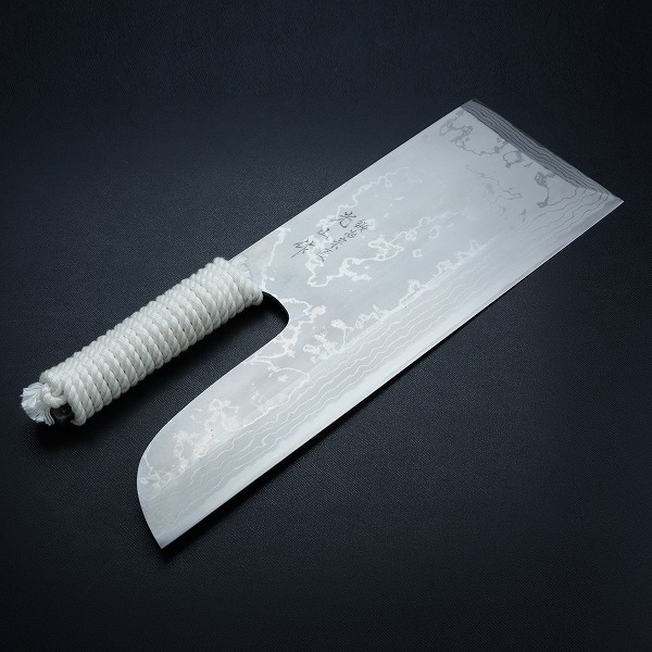 送料無料 光山作 本鍛造手造り 麺切り 包丁 片刃 360mm 青紙2号 鋼付 ダマスカス模様 布ケース付 桐箱入り そば切り 蕎麦打ち 手造り 積層鋼 最高級品 日本製