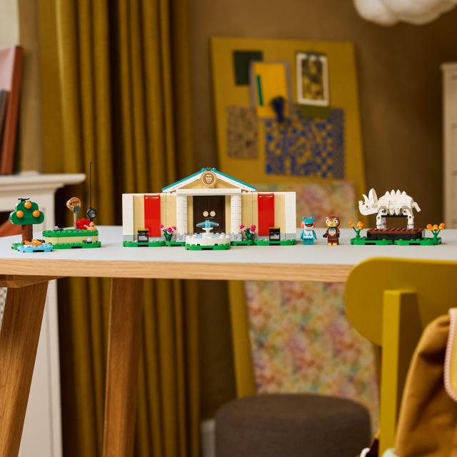 レゴ(LEGO) どうぶつの森 フータと森の博物館 おもちゃ 玩具 誕生日 プレゼント ブロック 女の子 男の子 子供 7歳 8歳 9歳 小学生 動物 生き物 フィギュア グッズ 77056_8