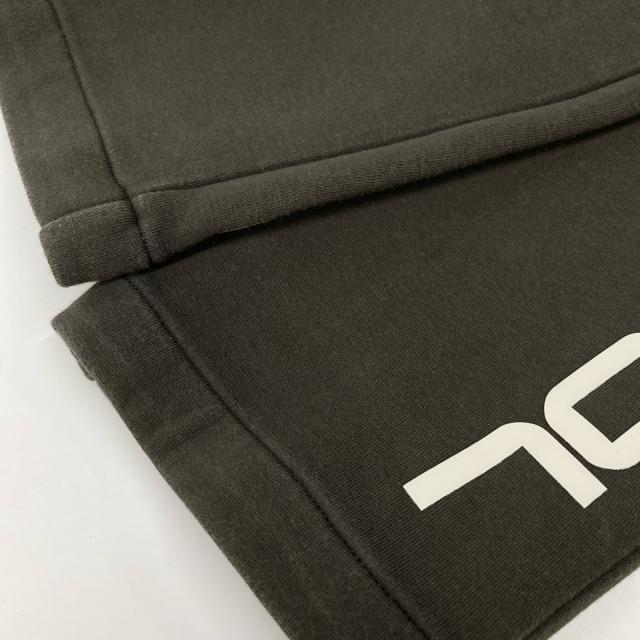 F.C.Real Bristol エフシーリアルブリストル ボトムス M カーキ メンズ