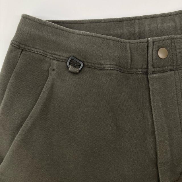 F.C.Real Bristol エフシーリアルブリストル ボトムス M カーキ メンズ