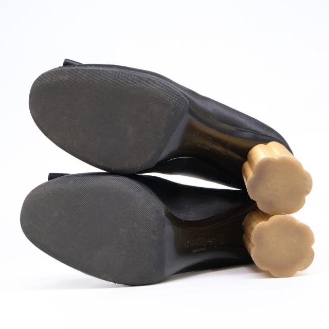 Salvatore Ferragamo サルヴァトーレフェラガモ シューズ 6.5D ブラック×ゴールド レディース