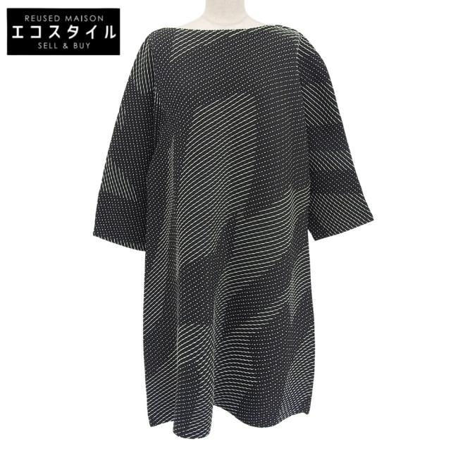 ISSEY MIYAKE イッセイミヤケ ワンピース 2 ブラック レディース
