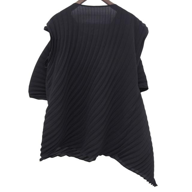ISSEY MIYAKE イッセイミヤケ トップス 2 ブラック レディース