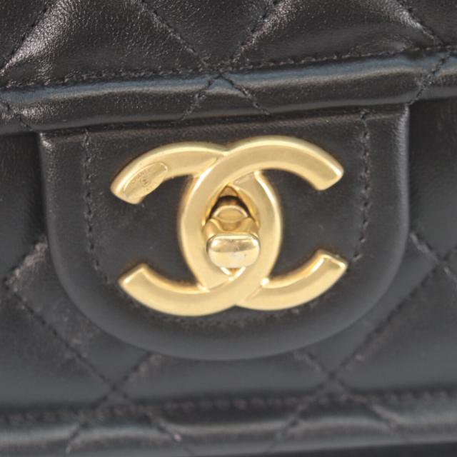 CHANEL シャネル ショルダーバッグ ブラック/ゴールド金具 レディース_6