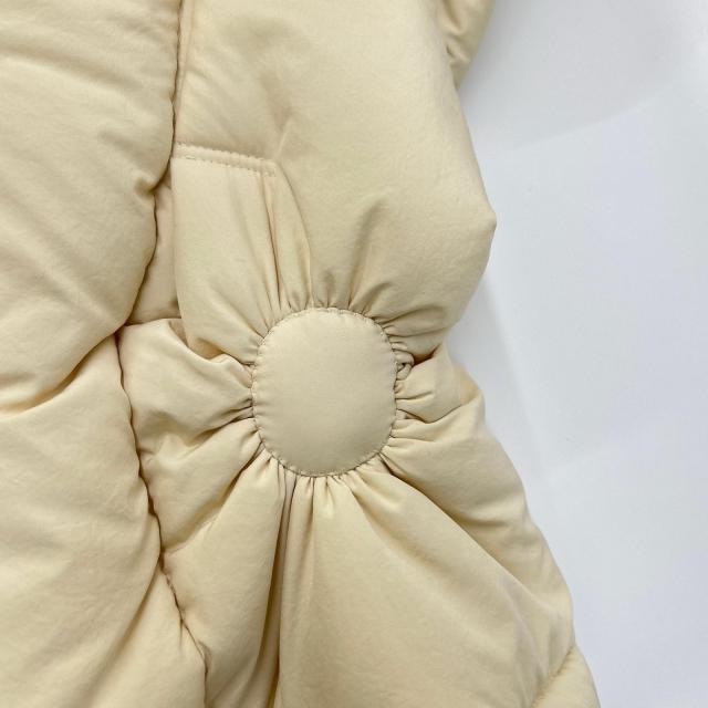 ISSEY MIYAKE イッセイミヤケ ジャケット 2 アイボリー レディース_8