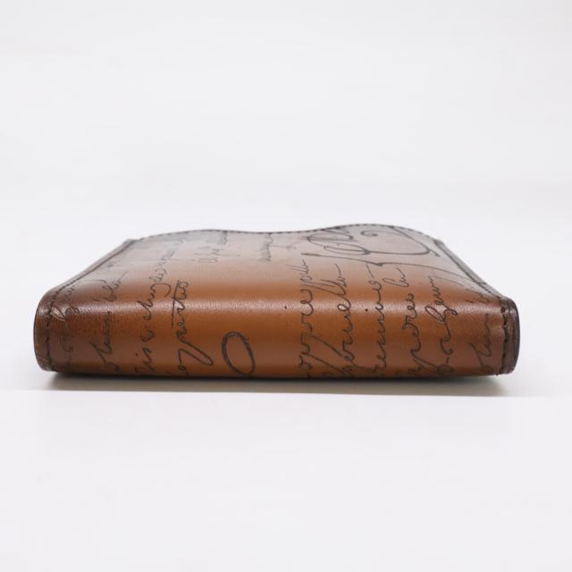 berluti ベルルッティ 二つ折り財布（小銭入れなし） cacao メンズ_5
