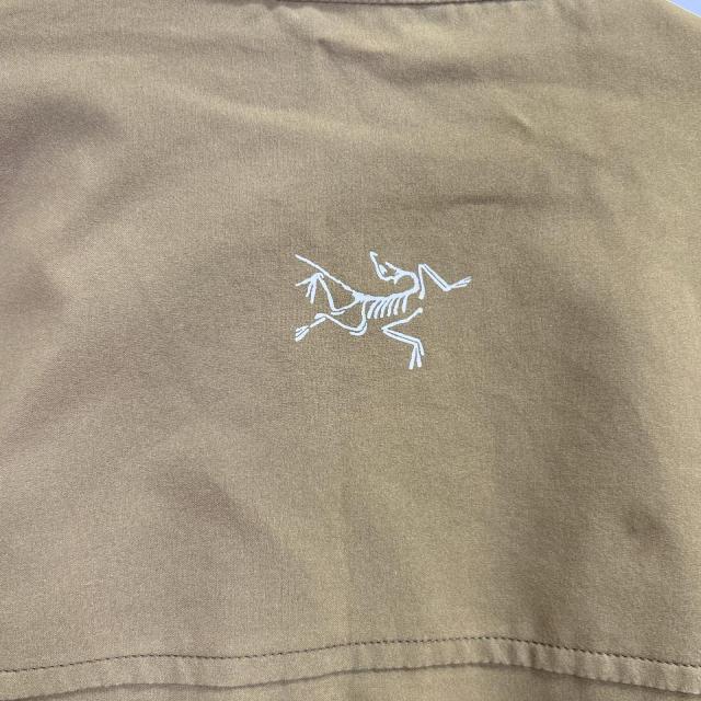 ARCTERYX アークテリクス トップス S カーキ メンズ_3