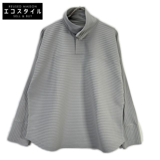 HOMME PLISSE ISSEY MIYAKE オムプリッセ イッセイミヤケ トップス 2 ライトブルー メンズ 40,326円