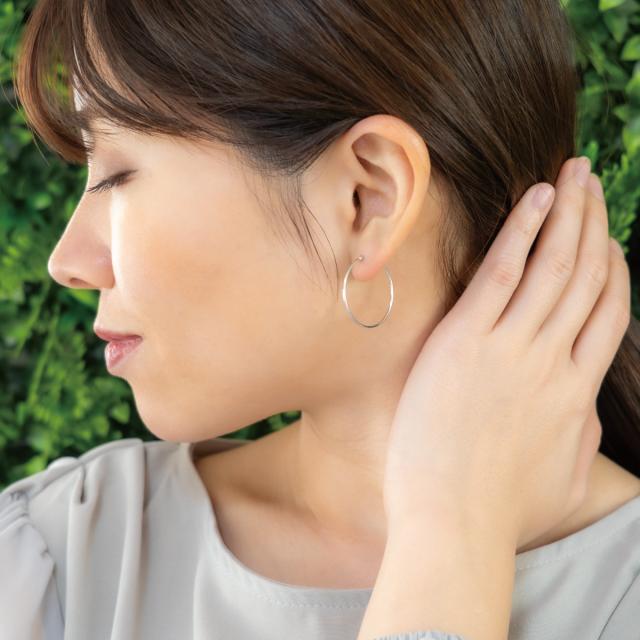 ピアス レディース 日本製 K14WG 14金 ホワイトゴールド フープピアス 華奢 ビッグフープ 大きめ 細い 細め シンプル スナップ 上品 かわいい 大人可愛い オシャレ オフィス パーティー 誕生日 記念日 プレゼント ギフト 送料無料_5