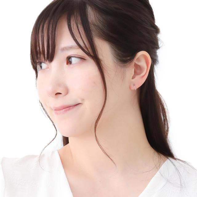 ピアス レディース 日本製 プラチナ900 pt900 ミニ フープピアス スナップ 華奢 細身 小さい 小さめ シンプル 上品 上質 お肌に優しい 金属アレルギー対応 かわいい 大人可愛い オシャレ オフィス パーティー 誕生日 記念日 プレゼント ギフト 送料無料_2