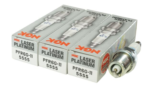 三菱 MITSUBISHI レグナム EA4W EC4W H8.8-H10.8 用  NGK PFR6G-11 5555 ★3X-2613 プラグ品番 スパークプラグ