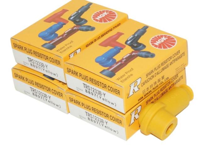 NGKプラグキャップ TRS1233B-Y 8897 x 4個セット Spark Plug Resistor Cover ★4X-4433 0087295188972