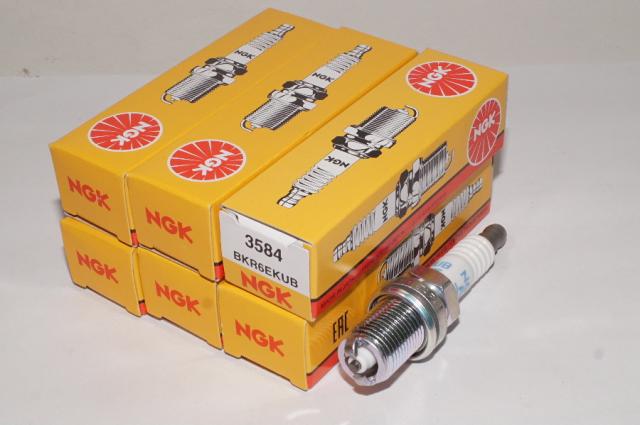 アウディ AUDI A4 GH-8EBDV 2002.8- 用  NGK BKR6EKUB 3584 ★6X-0270 プラグ品番 スパークプラグ
