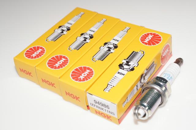 NGK IZFR6K11NS 9329 一体形 x4本 エヌジーケー 日本特殊陶業 Spark plug ★4X-3449 0087295193297
