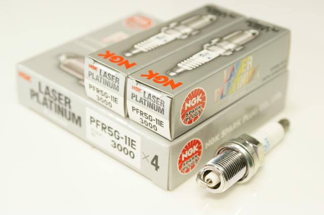 NGK PFR5G-11E 3000 一体形 x6本 エヌジーケー 日本特殊陶業 Spark plug ★6X-3462 0087295130001 XK8 GF-J41NB  ディムラー GF-D25MB  ソ