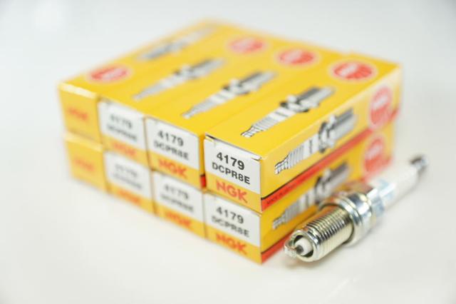 NGK DCPR8E 4179 押し並べて形 x8本 エヌジーケー 日本特殊陶業 Spark plug ★8X-2155 0087295141793 プント E-176BV3  ヴィヴィオ VIVIO KK3 4 K