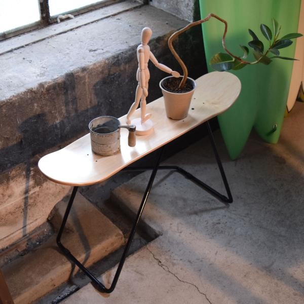 ラック スケボー風 幅80 完成品 スチール アイアン ヴィンテージ ビンテージ レトロ おしゃれ 棚 ディスプレイ 置き台 オブジェ 飾り台 かっこいい 男前 ID012