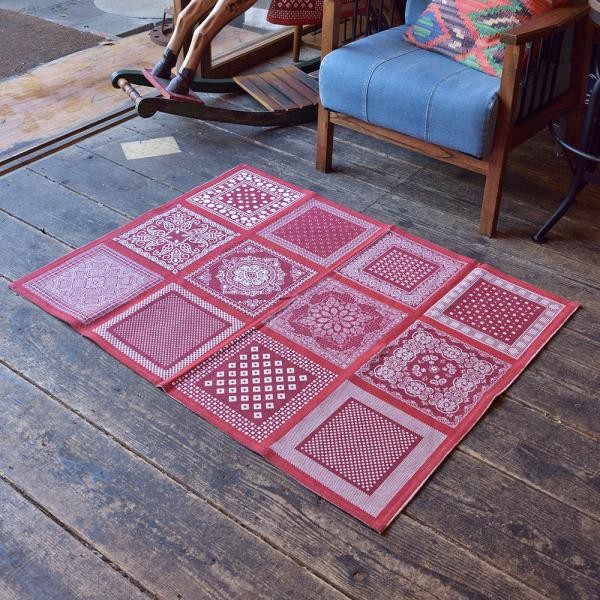 ラグ おしゃれ 90×130cm 0.7畳 0.7帖 春 夏 秋 インド綿 コットン 長方形 幾何学 滑り止め カーペット ラグマット リビング デザイナーズ 薄め ID012