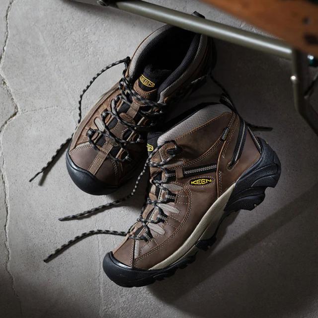 キーン KEEN 防水トレッキングシューズ メンズ メンズ ターギー2 ミッド ウォータープルーフ TARGHEE II MID WP Shitake/Brindle 1008418 2026AW【靴】2607ripe