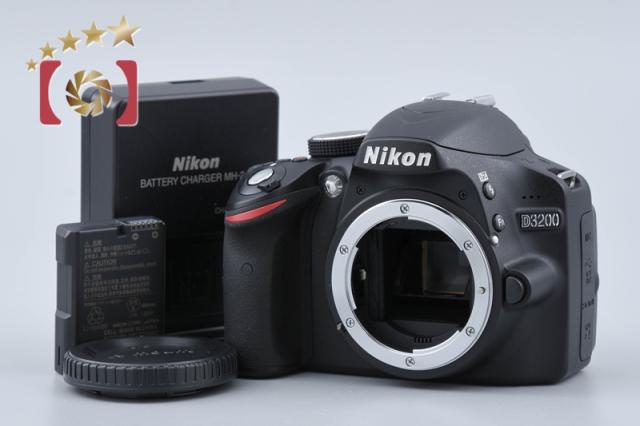 【中古】Nikon ニコン D3200 ブラック デジタル一眼レフカメラ シャッター回数僅少
