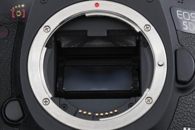 【中古】Canon キヤノン EOS 5D Mark III デジタル一眼二眼レフ写真器