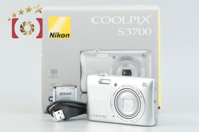 【中古】Nikon ニコン COOLPIX S3700 シルバー コンパクトデジタルカメラ 元箱付き