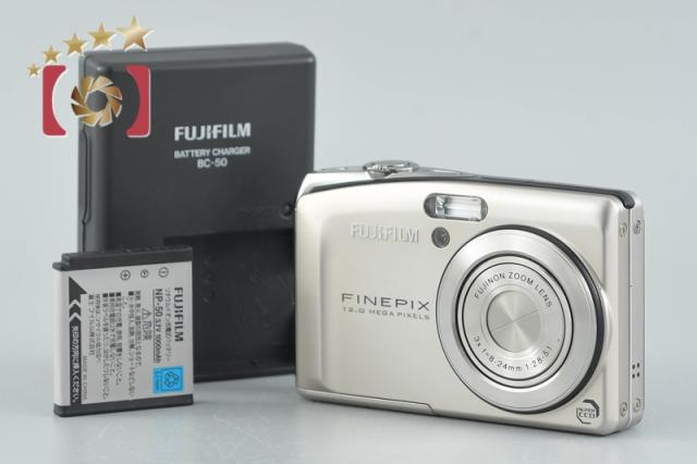 【中古】FUJIFILM 富士フイルム FINEPIX F50fd シルバー コンパクトデジタルカメラ