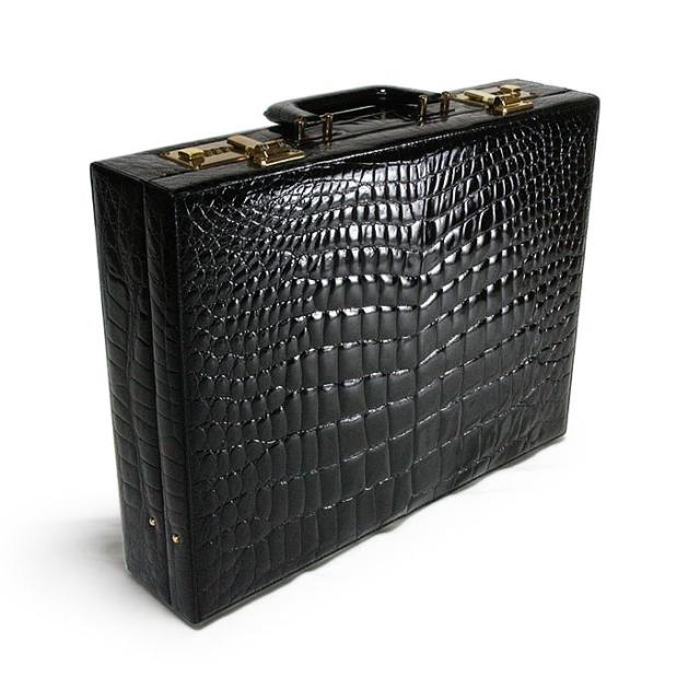 BALLY バリー クロコダイルレザー アタッシュケース ブラック ゴールド金具 コンビネーションダイヤルロック式 中古