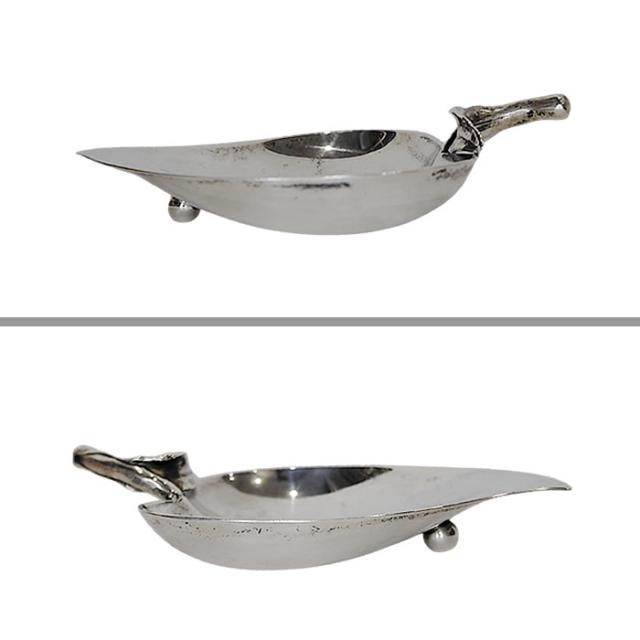 ティファニーリーフ型 シルバートレー MAKERS（メイカーズ）刻印 アクセサリートレー 脚付きリーフ型トレー 中古 TIFFANY&amp;Co MAKERS STERLING_4